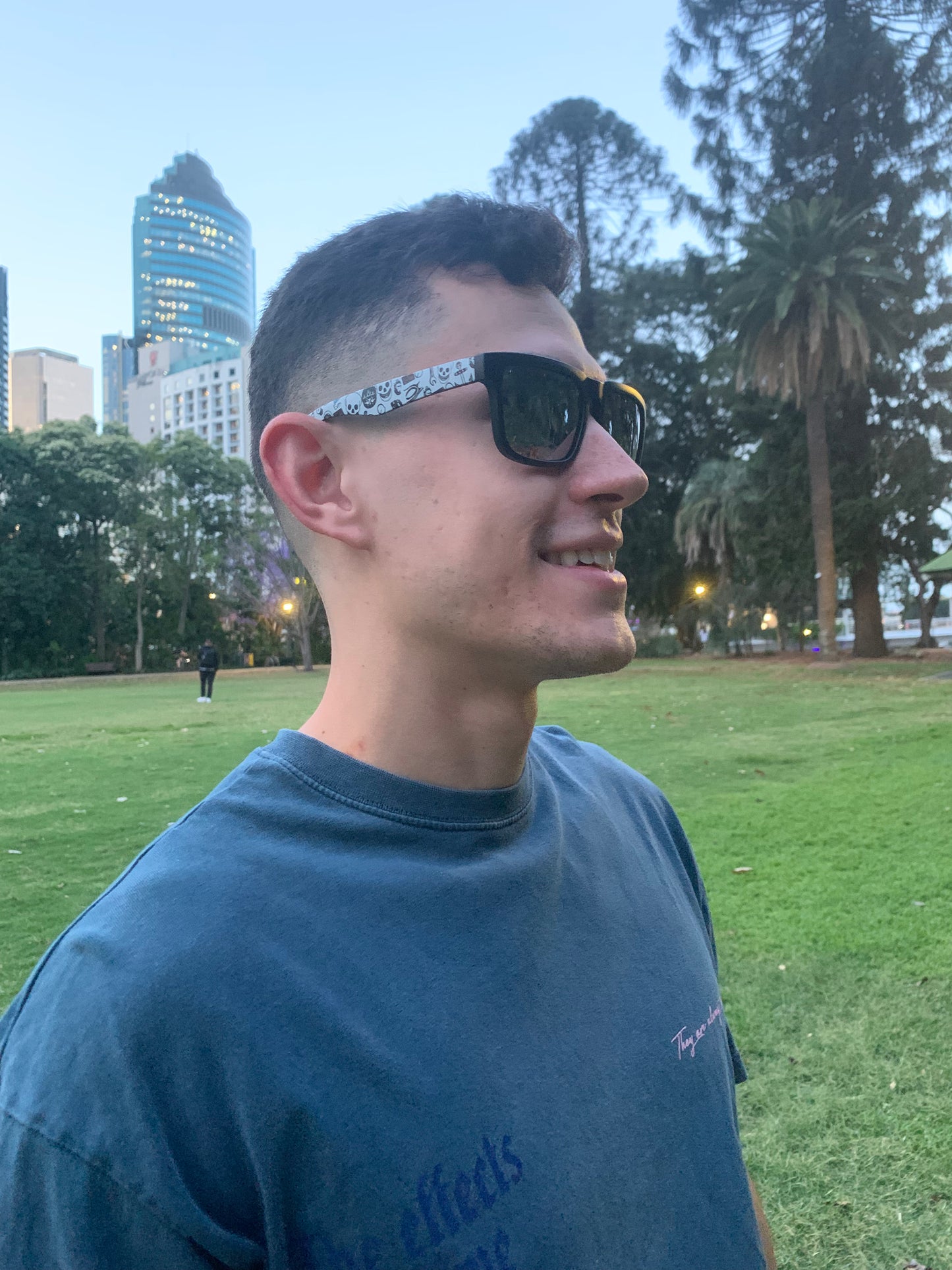 SKULLWAVE - BLACK & SILVER WAYFARER - STRAYA wayfarer