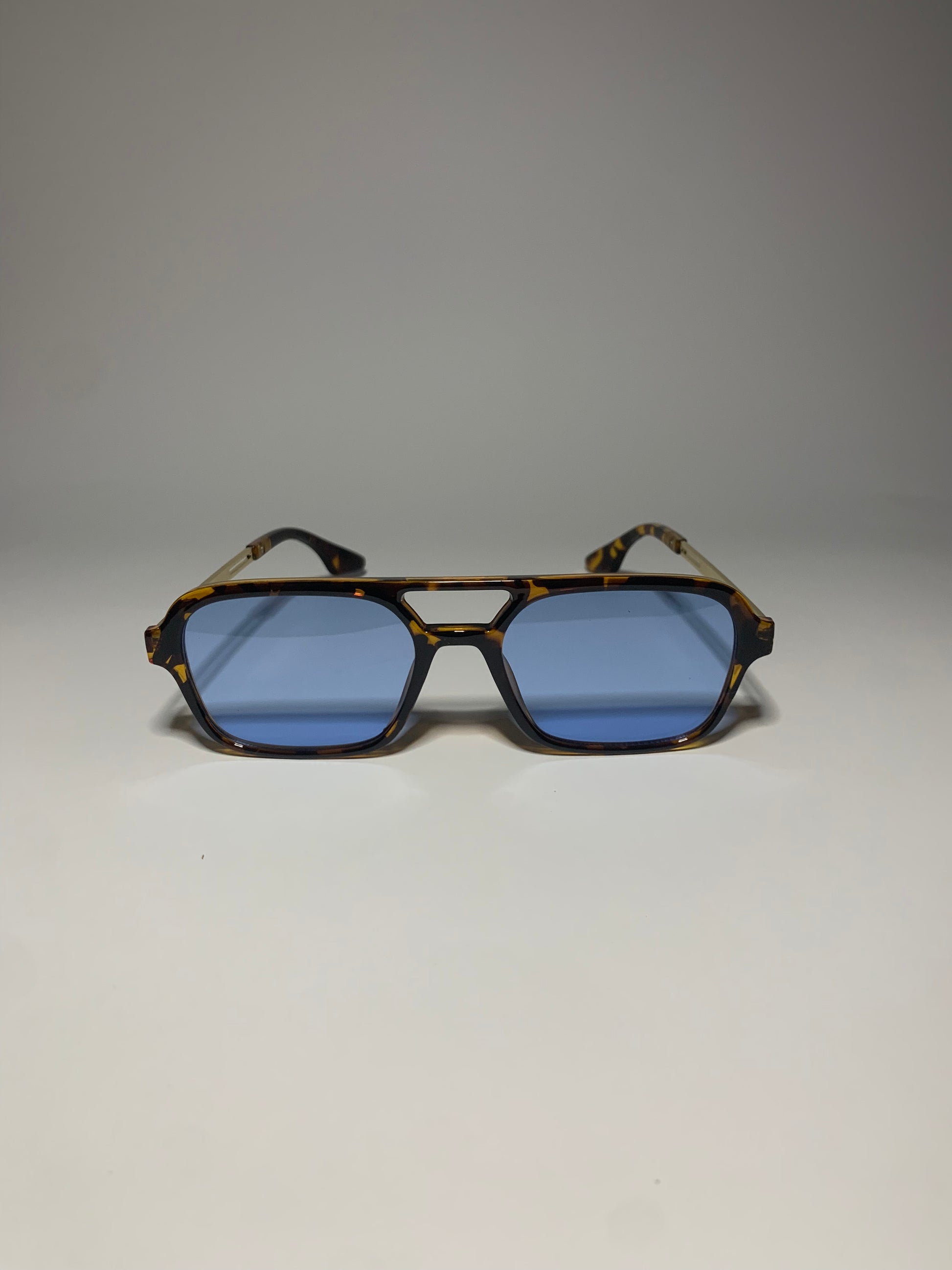 TORTOISE - SQUARE BLUE LEOPARD - STRAYA square